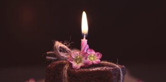 Jak zrobić świeczkę w domu bez wosku?