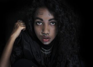 Co pod TV zamiast szafki?